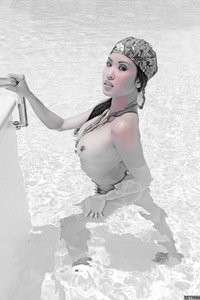 Danika Nude In The Pool 08