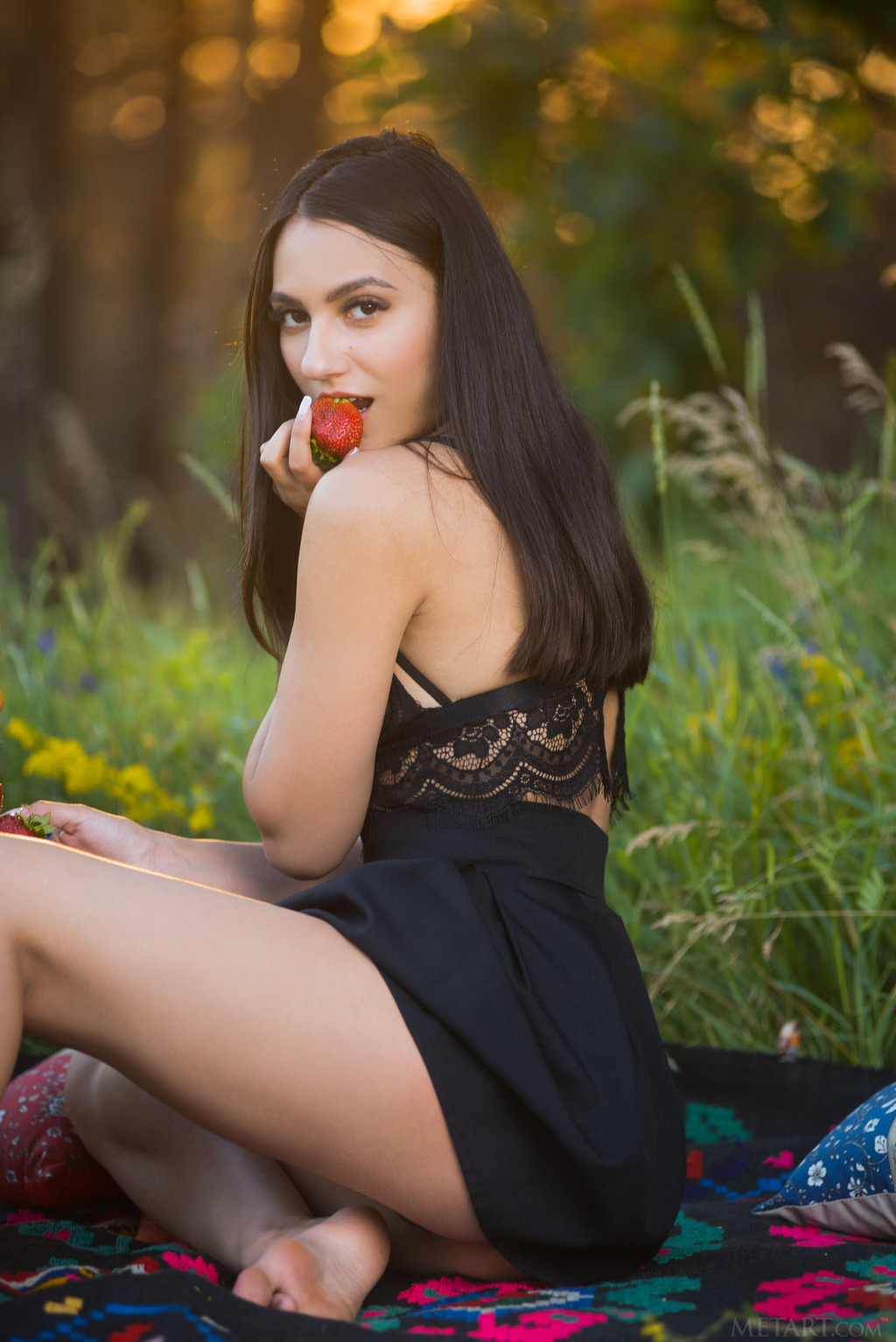 Picnic With Cira Nerri  01
