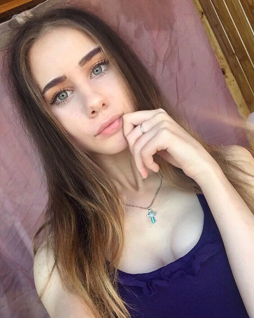 Nastya Crawford 00