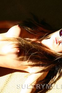 Nude Sultry Melissa Dildos Herself 00