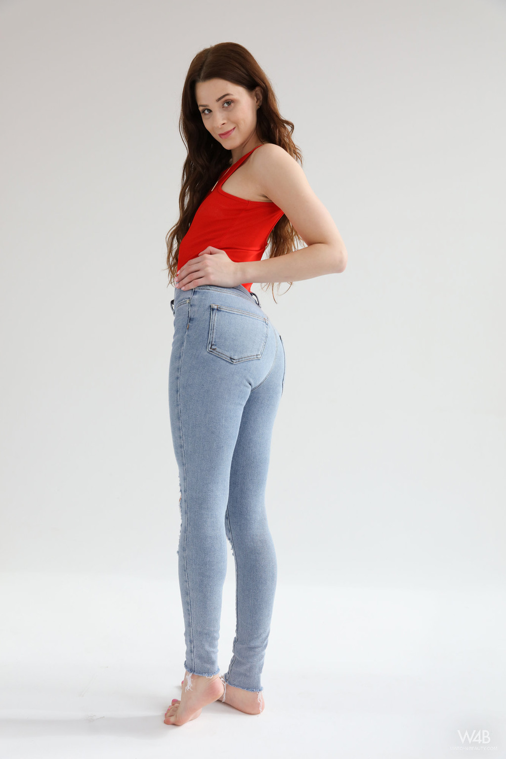 Casting Lu Divine 00